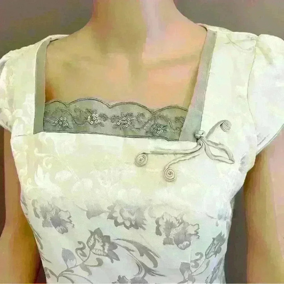 Vintage pastel green midi-dress - Picture 2 of 5